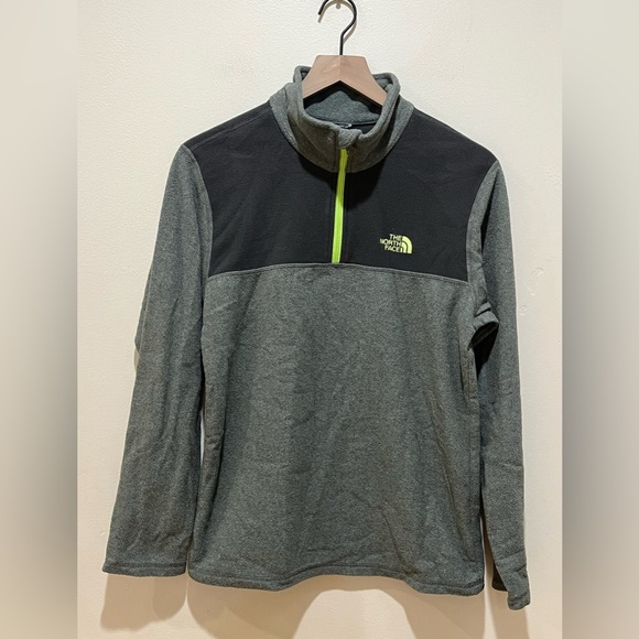 The North Face Grey Long Sleeve Half Zip Fleece Pullover - Boy’s Size XL (18/20) - Picture 1 of 7